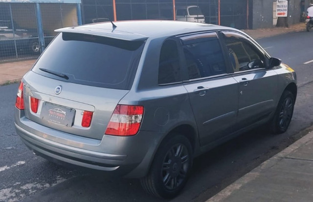 Fiat Stilo 1.8 flex 2007 muito novo - Foto 6