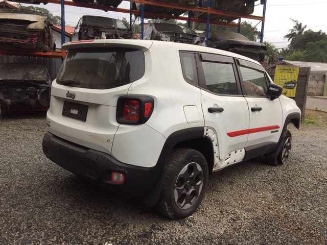 Sucata Jeep Renegade  diesel  4x4 - Foto 4