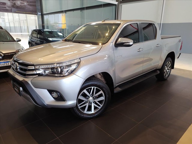 TOYOTA HILUX 2.8 SRX 4X4 CD 16V DIESEL 4P AUTOMÁTICO