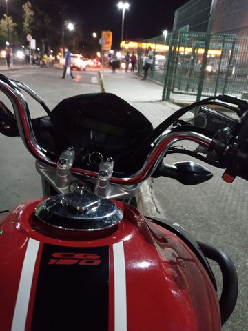 VENDO FAN 150 COMPLETA 2015
