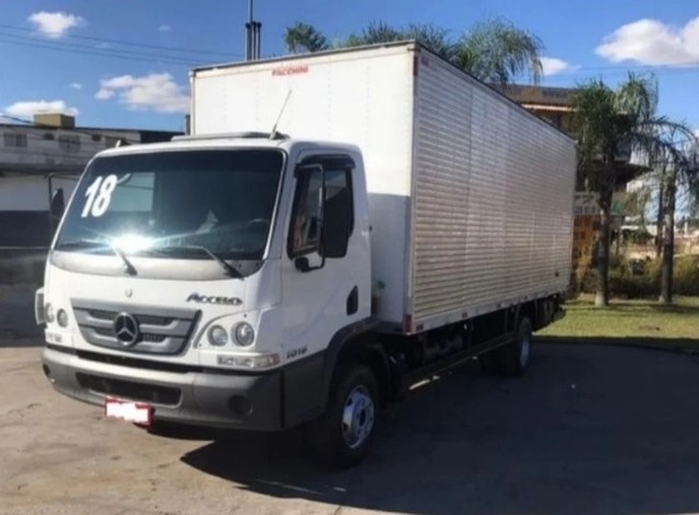 MB 1016 ACCELO BAU SECO 2018