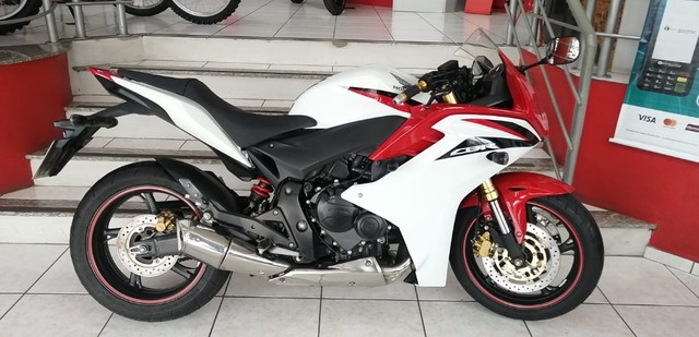 HONDA CBR 600 F 2014/2014 IMPECÁVEL COM MANUAL E CHAVE RESERVA ALVARO MOTOS