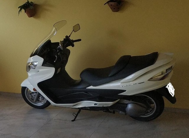 SUZUKI BURGMAN 400