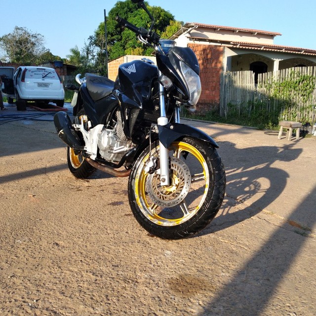 CB300R ANO 15/15 9.500