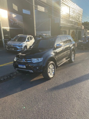 MITSUBISHI PAJERO DAKAR HPE 2015 DIESEL 4X4 7 LUGARES AUTOMÁTICO