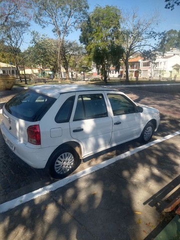 VENDE-SE VW/ GOL 1.0 GIV