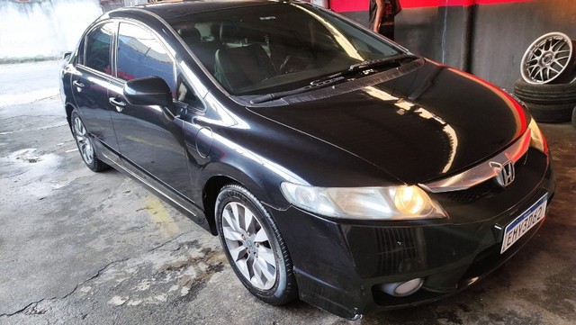 HONDA NEW CIVIC LER TODO ANÚNCIO