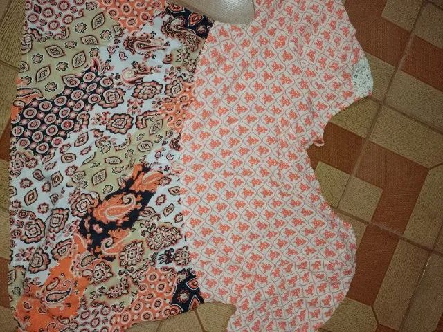Blusa com estampa - Foto 2