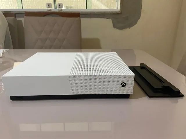 Microsoft Xbox One S 1tb All Digital - Foto 4
