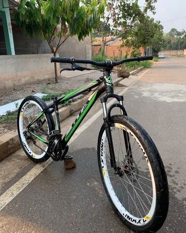 vende bicicleta