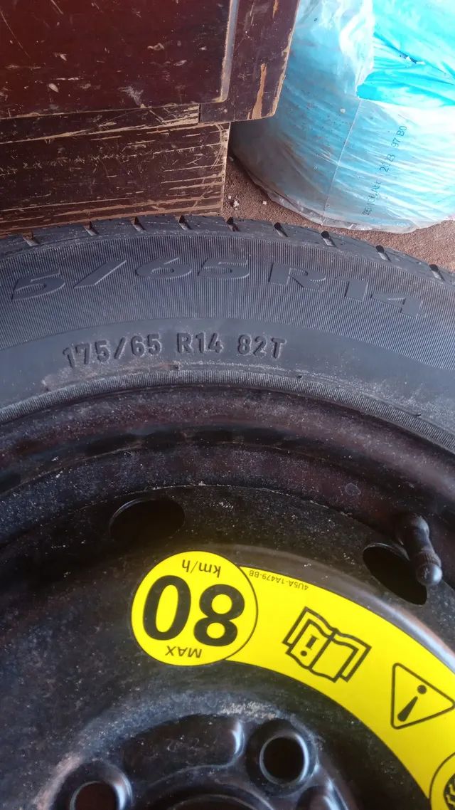 Pneu novo com aro 14 - Foto 2