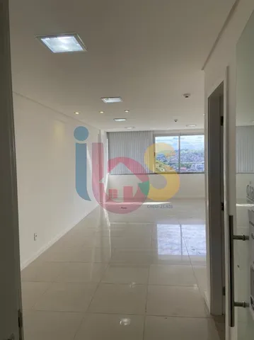 Vendo Sala Comercial no Edifício Trade Center - São Caetano - Itabuna/BA
