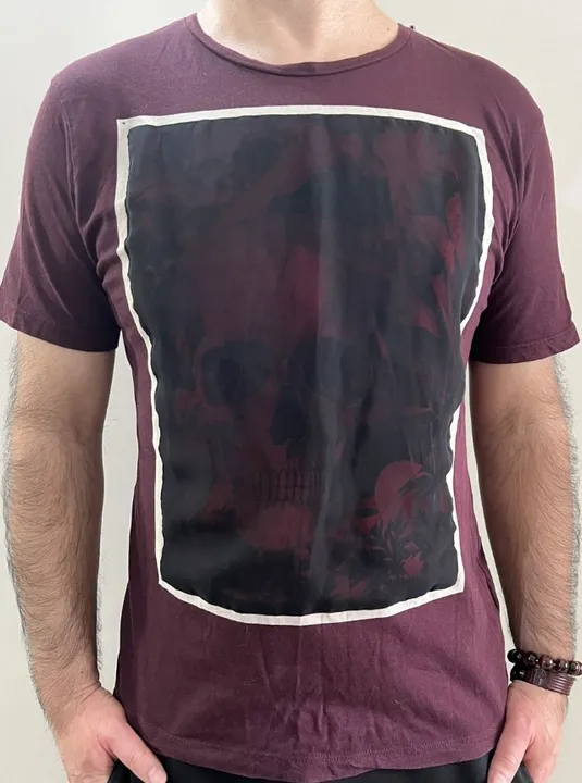 Camiseta masculina estampa 3D Zara