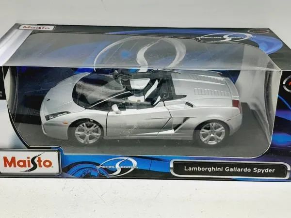 Miniatura Lamborghini Gallardo Spyder Maisto 1/18 (Caixa