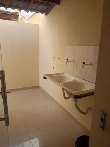 Aluga-se excelente casa 3 quartos e 3 banheiros no Belvedere - Foto 7