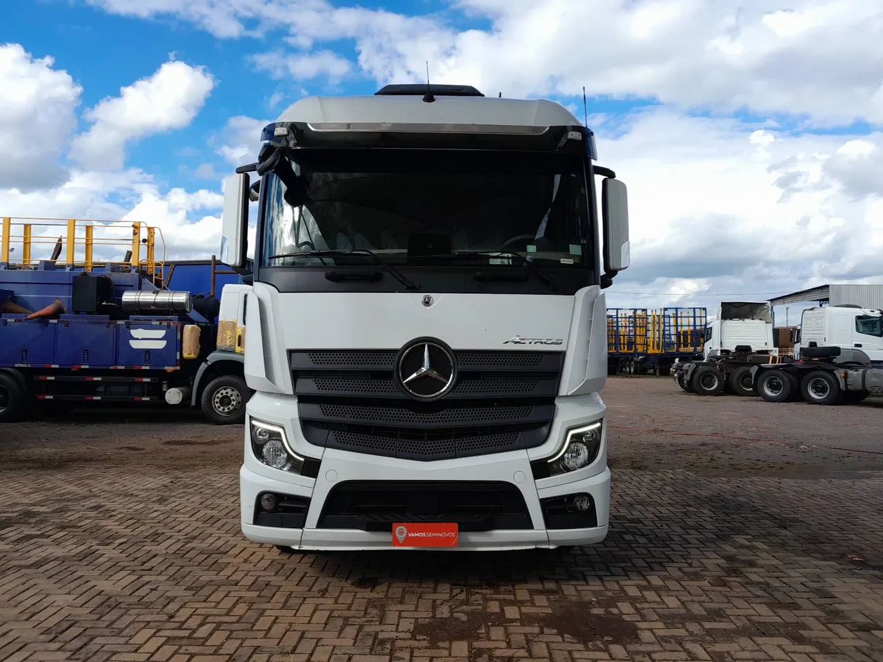 Mercedes-Benz Actros Actros 2651 MP5 LS 6x4 2p (diesel)(E5) 2021/2022 Vamos Seminovos REGE - Foto 2