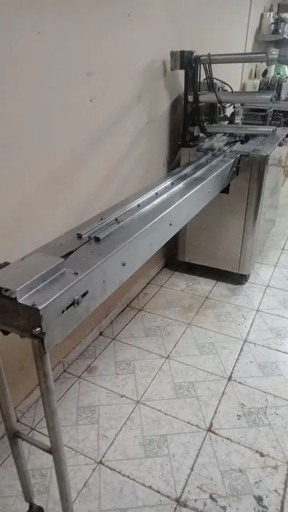 Embaladora Flow-pack  - Foto 4