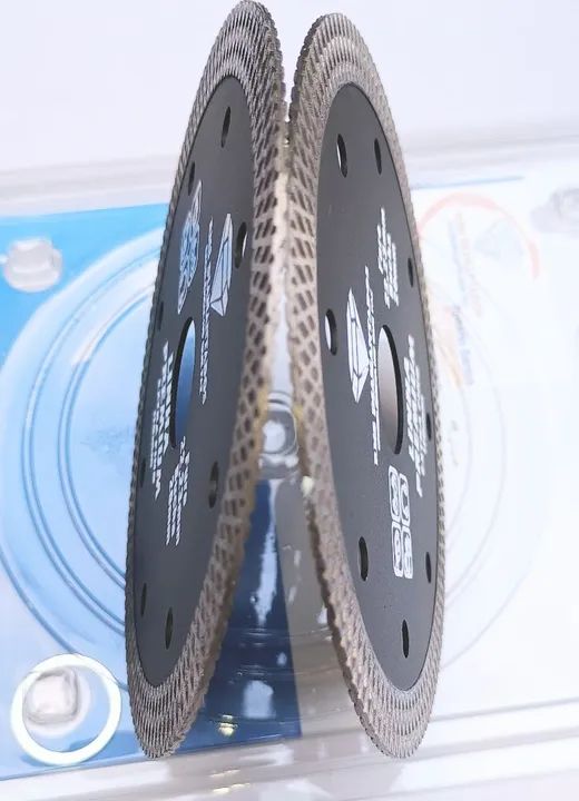 Disco Diamantado 4"110mm Extra Fino para Corte de Porcelanato - Foto 2