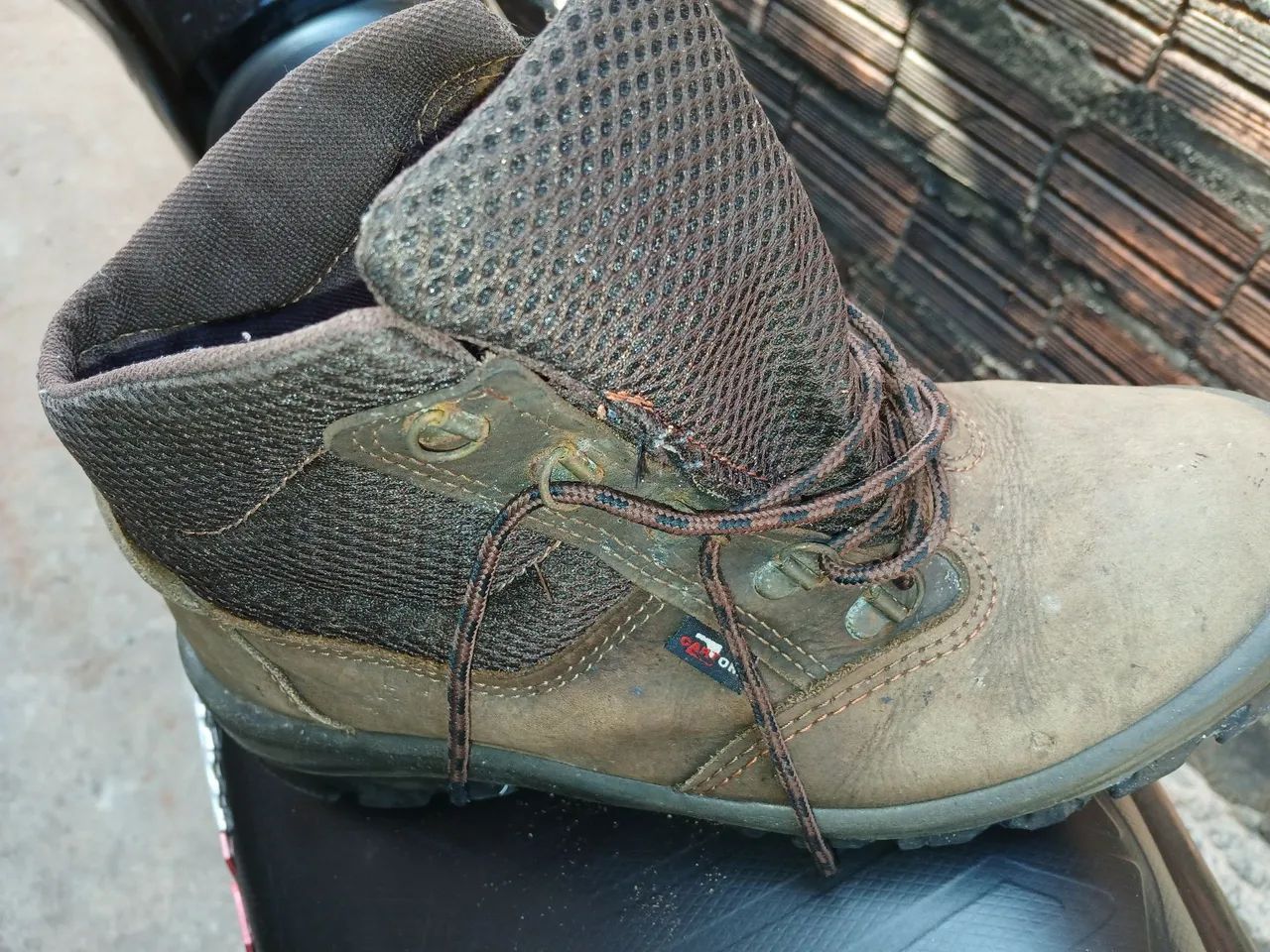 Bota Masculina Marrom