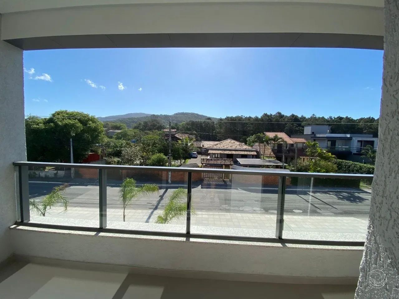 Apartamento de 3 dorms no bairro Morro Das Pedras - Foto 4