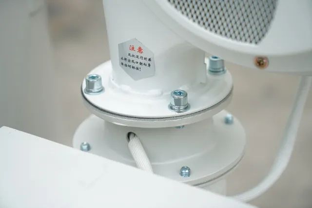 XC-G300 Funil Secador de Material Plástico 300KG/H - Foto 3