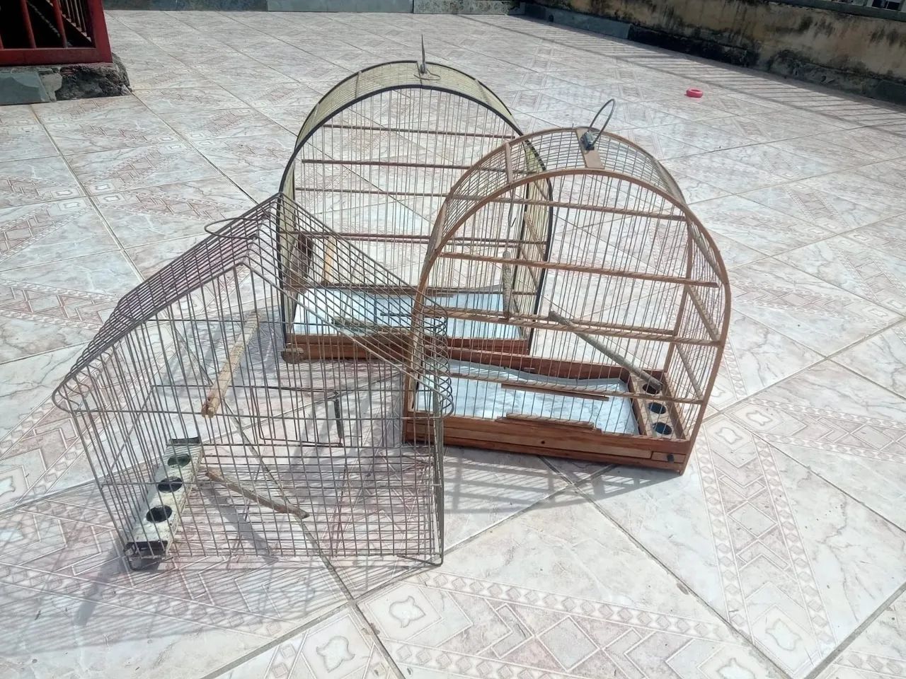 Gaiola de pássaro em madeira - Foto 3