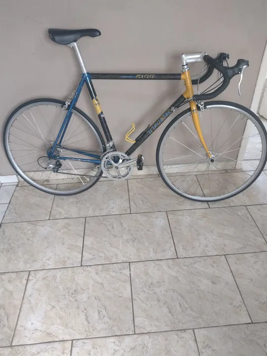Speed Trek Carbono Race 2100