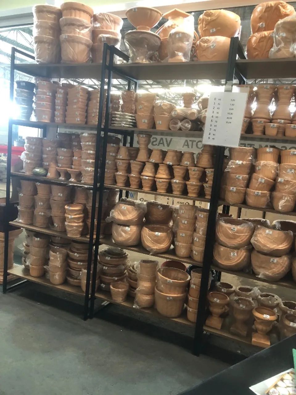 Vasos em terracota no Ceasa Campinas venda de pecas prateleiras e ponto - Foto 3