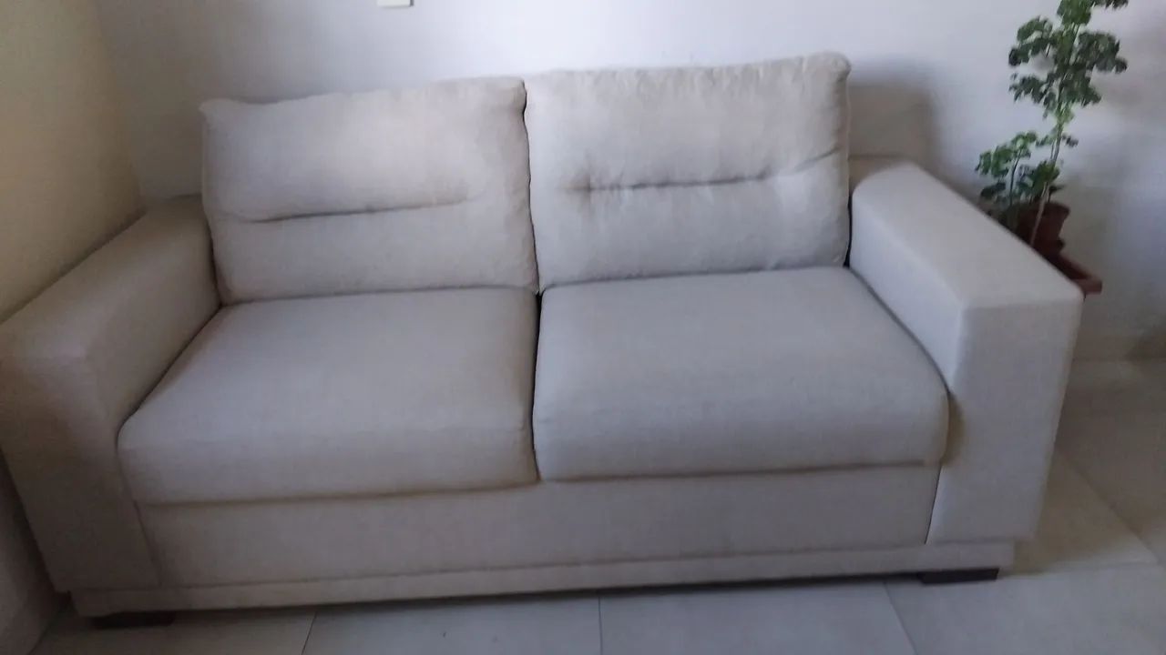 Sofá dois lugares, bege (1,90m) - Foto 2