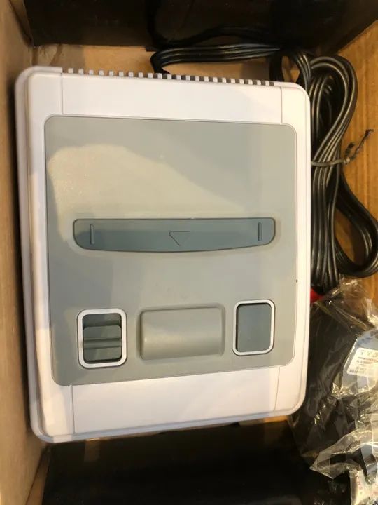 Console de Vídeo Game 8 Bits com 620 Jogos Clássicos - Foto 5