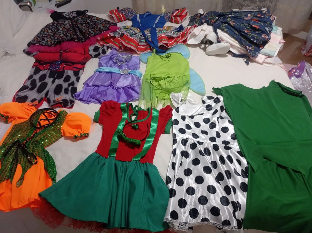 Lote de 8 fantasias infantis para meninas - Foto 2
