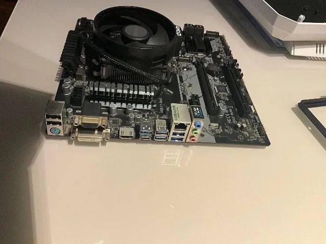 Placa mãe ASROCK B450M PRO 4, R2.0,  AMD. - Foto 2