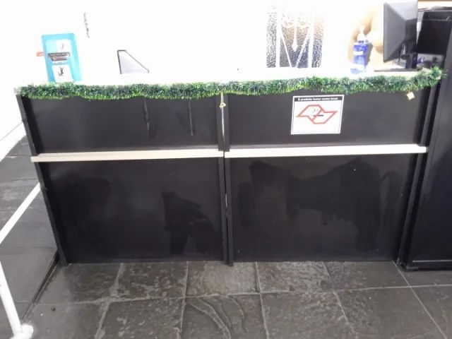 Balcão de recepção em MDF Marrom 110 cm x 100 cm x 62 cm - Foto 4