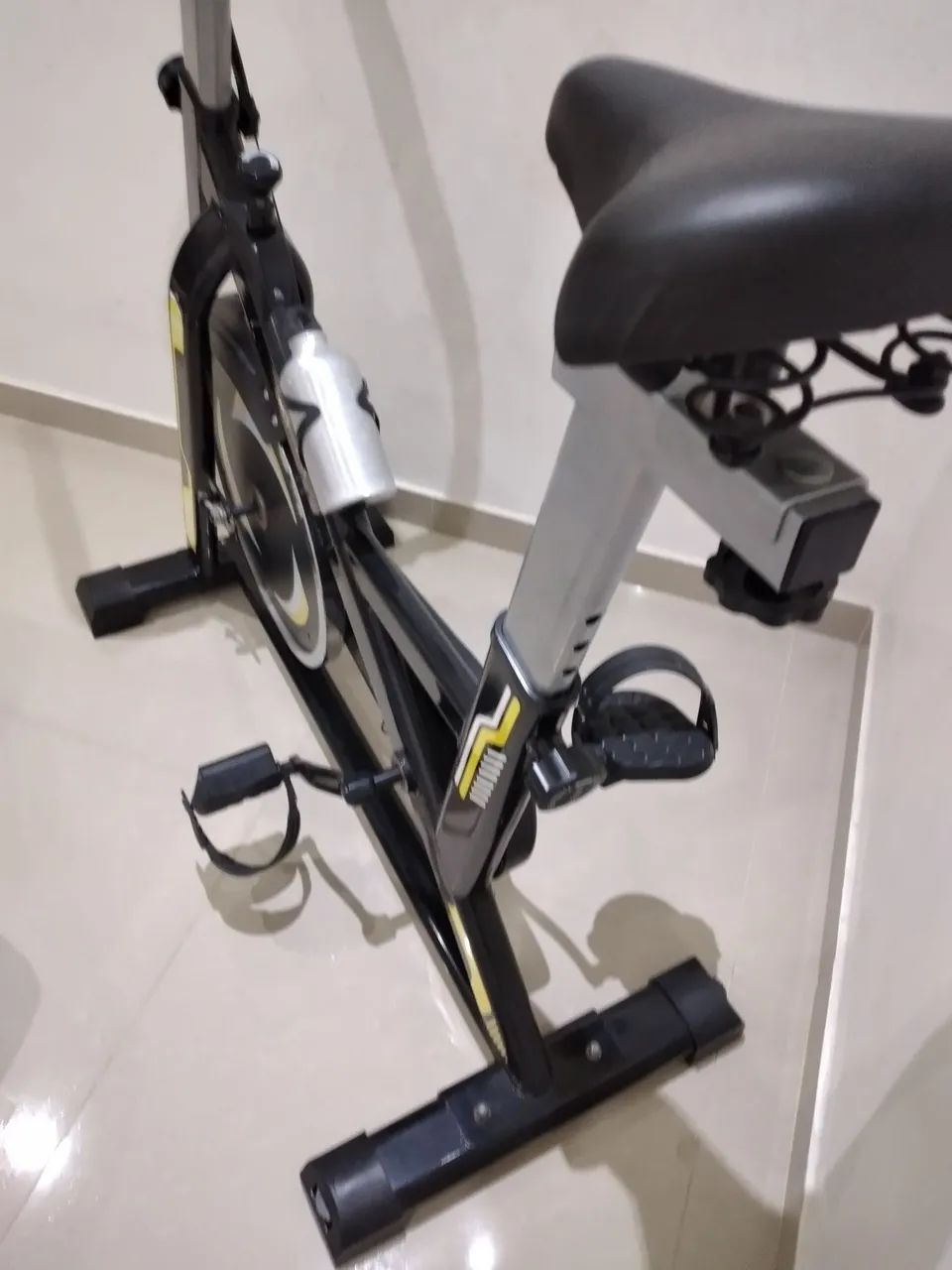 Bicicleta Ergométrica - Seminova - Foto 6