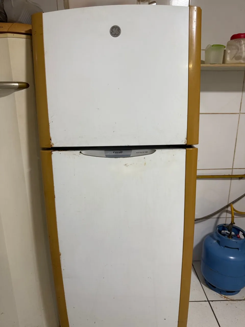 Geladeira 410l funcionando leia descrição