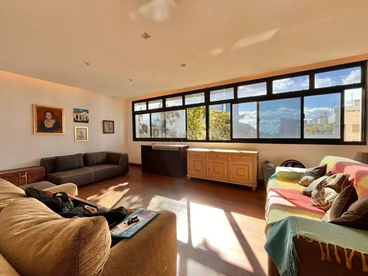 Apartamento à venda no bairro Serra