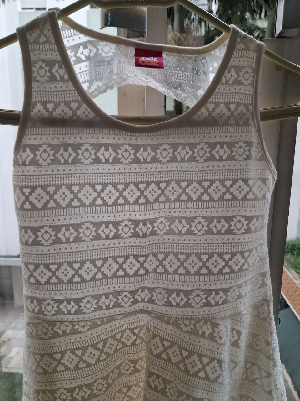 Lindo Vestido Infanto Juvenil Tamanho 8 em excelente estado!!! - Foto 2