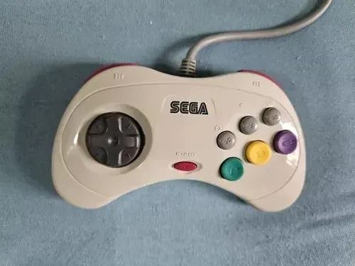 Sega Saturn na Caixa +  Fenrir + 2 Controles + Cartucho 5 em 1 - Foto 4