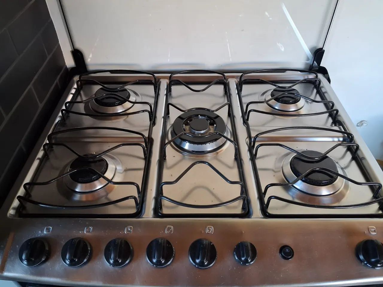Vendo fogão Electrolux 5 bocas - Foto 5