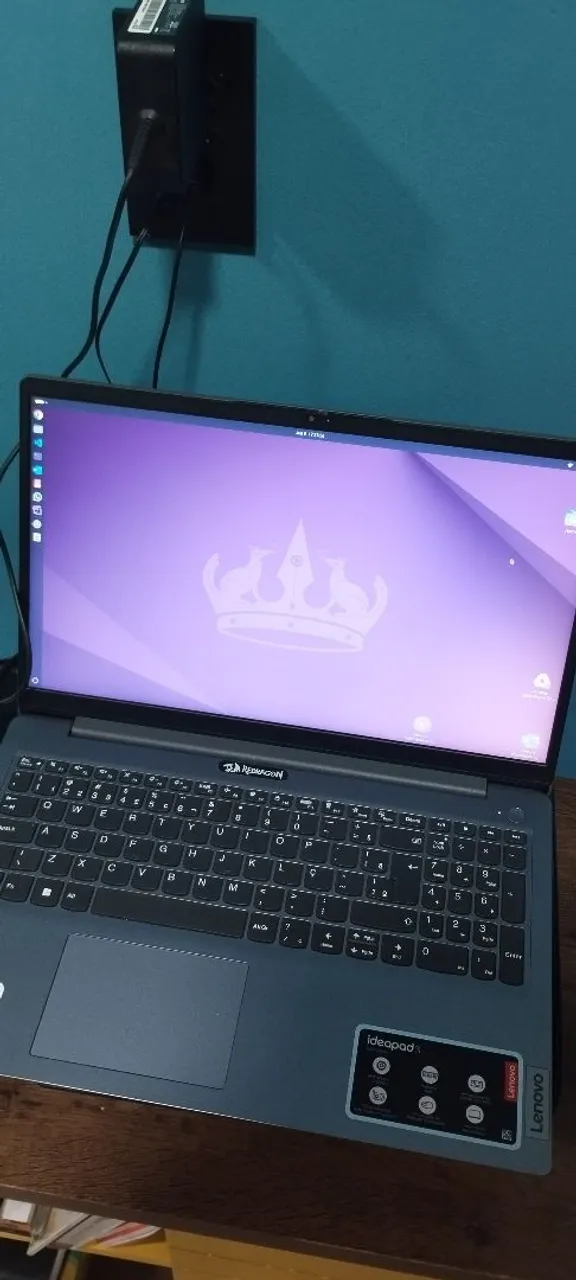 Notebook Lenovo IdeaPad 3 Ryzen 5 8GB RAM 256GB SSD NVMe M2