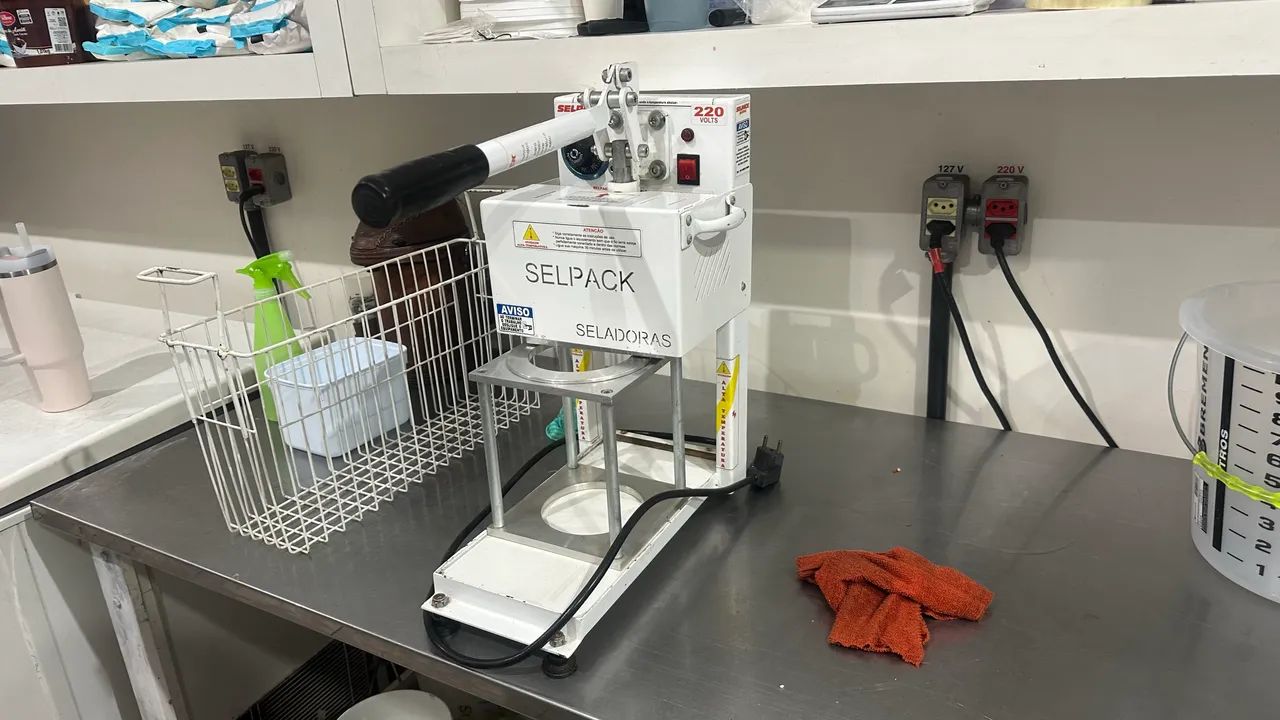 Seladora Selpack usada duas vezes