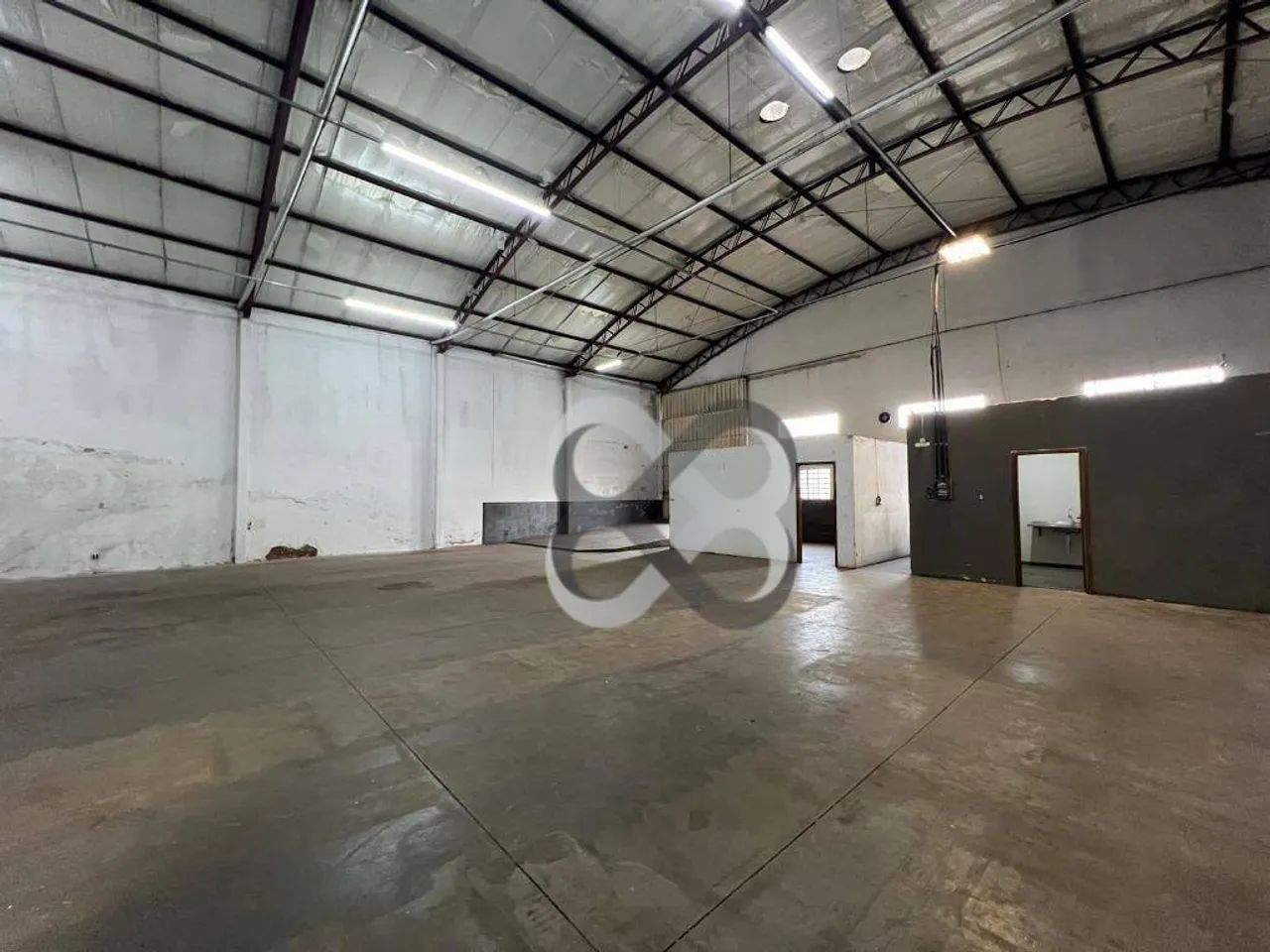 Barracão para alugar, 550 m² por R$ 9.500/mês - Jardim Tabapuã - Londrina/PR - Foto 6