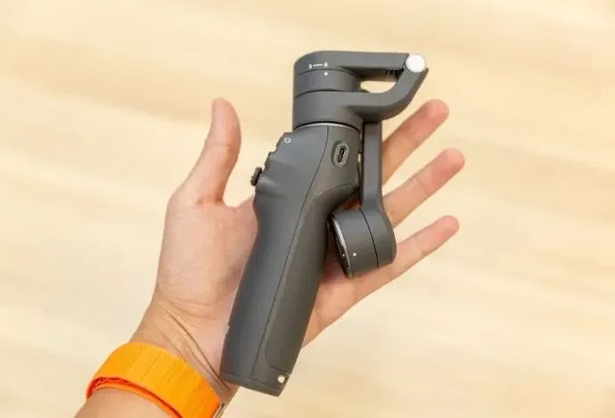 DJI Osmo Mobile 6 Estabilizador (Lacrado - Novo) - Foto 4