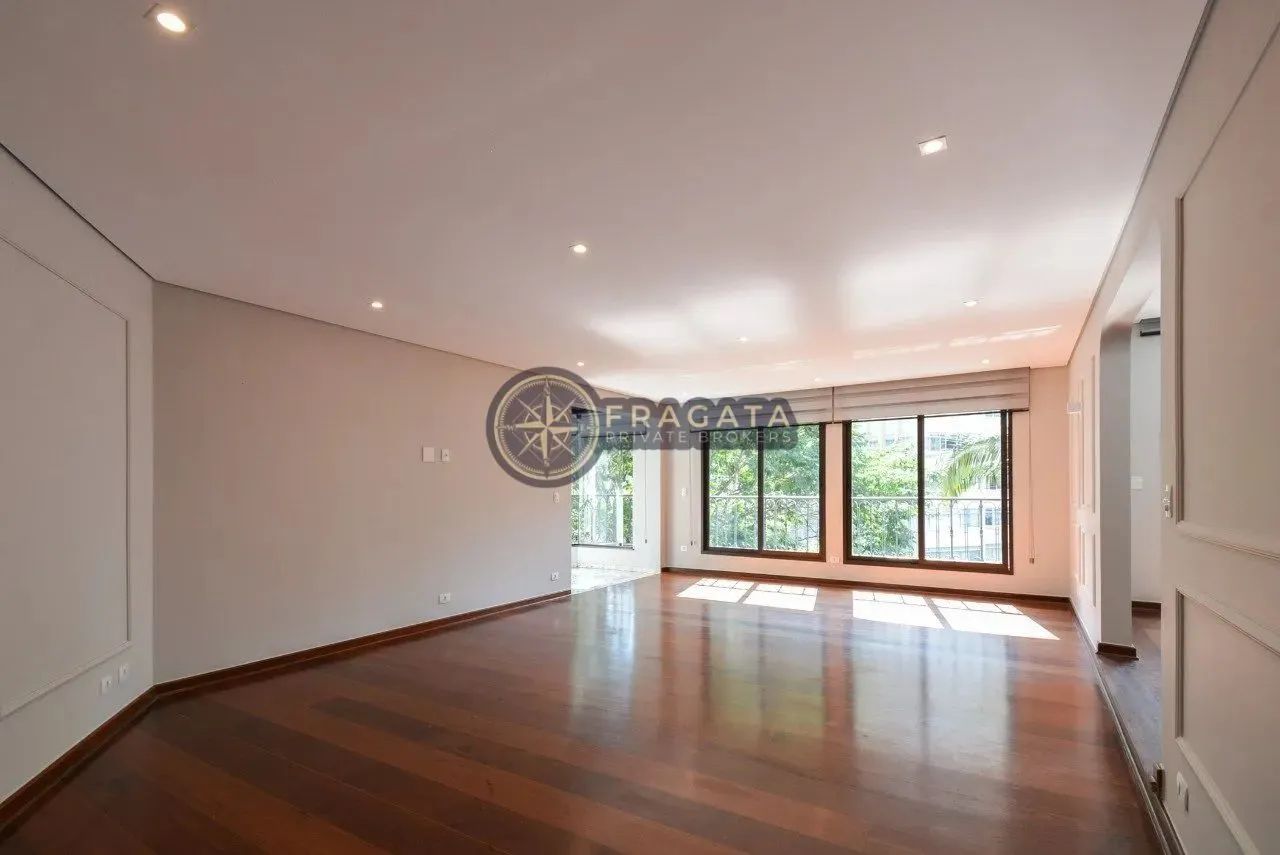 Apartamento à venda com 229m² - 4 quartos, sendo 3 suíte e 4 vagas - Jardim Paulista/SP - Foto 2