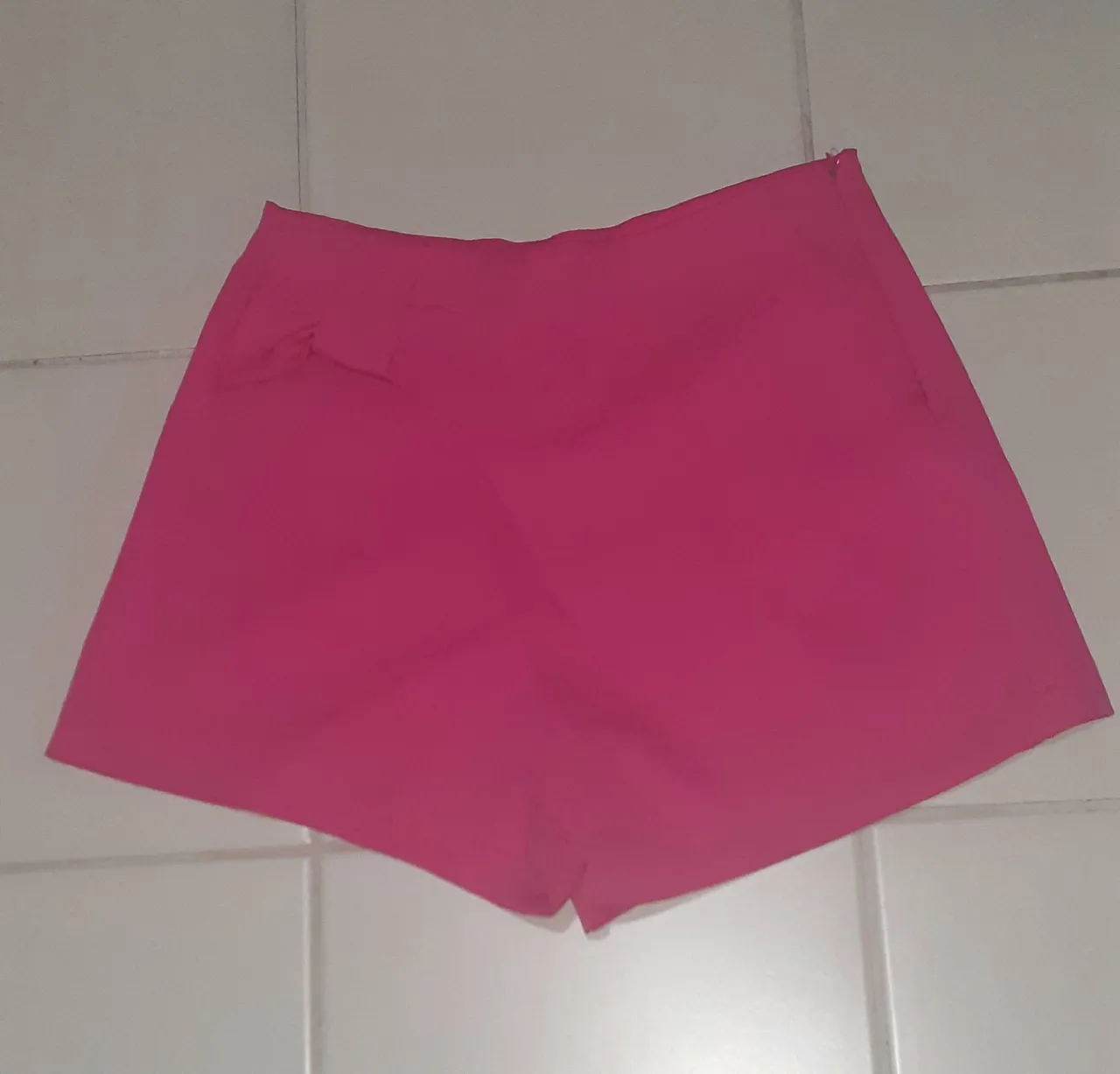 Short Saia Rosa Marca Stefanie Franco Tamanho G Poliéster e Elastano