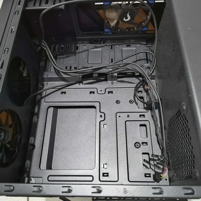 Gabinete GAMER - Foto 5