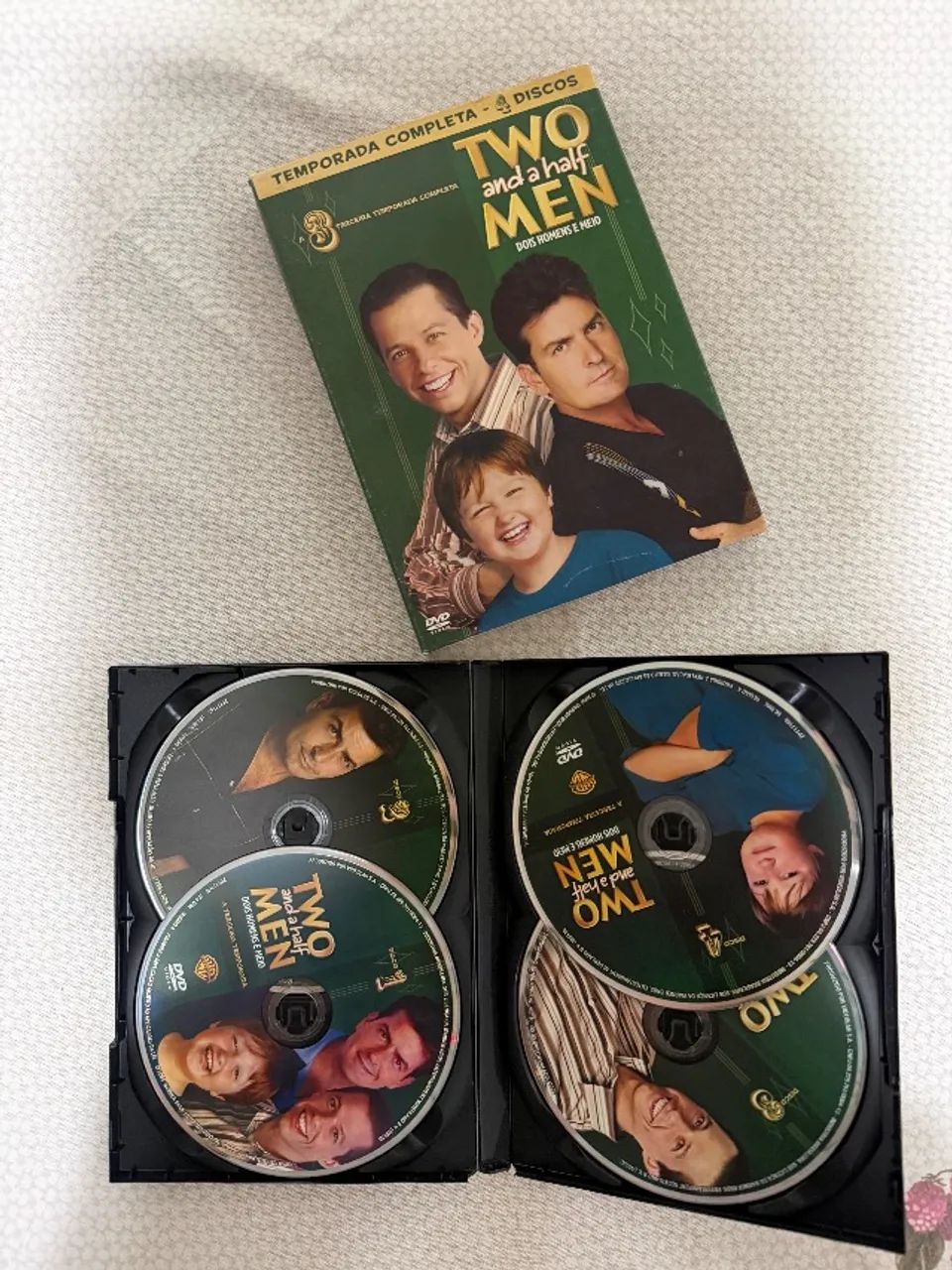 Box 5 primeiras temporadas (1 a 5) Two and a Half Men / Dois