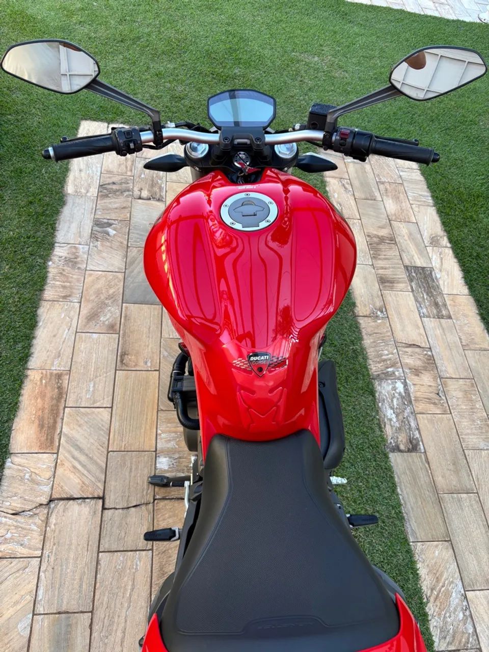 Vendo moto Ducati Monster 821, 2016 com 18 mil km  - Foto 5