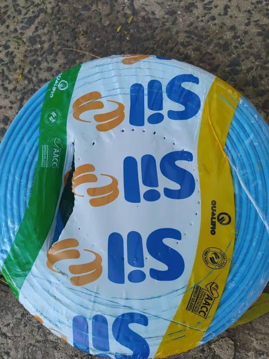 Cabo flexível 2  e meio rolo de 100 metros  3 rolos 