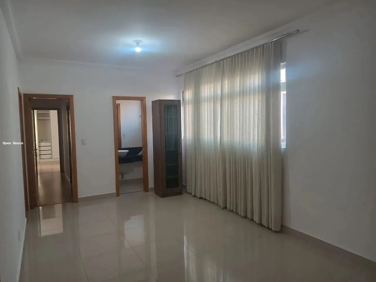 Apartamento para Locação em Belo Horizonte, Pampulha, 4 dormitórios, 1 suíte, 1 banheiro